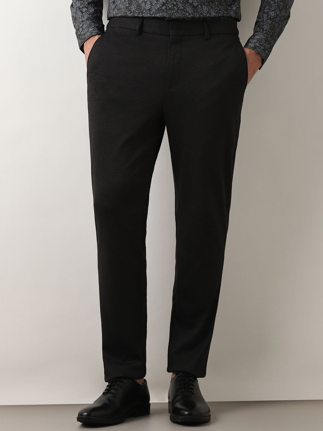Black Mid Rise Knitted Trousers
