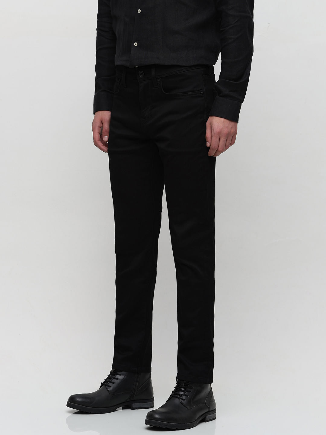Black Mid Rise Scott Straight Fit Jeans