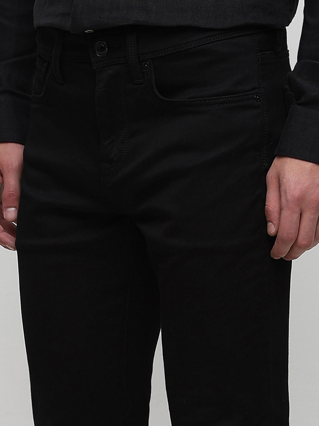 Black Mid Rise Scott Straight Fit Jeans