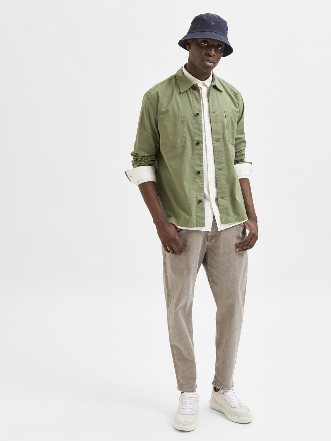 Beige Mid Rise Relaxed Fit Cropped Jeans