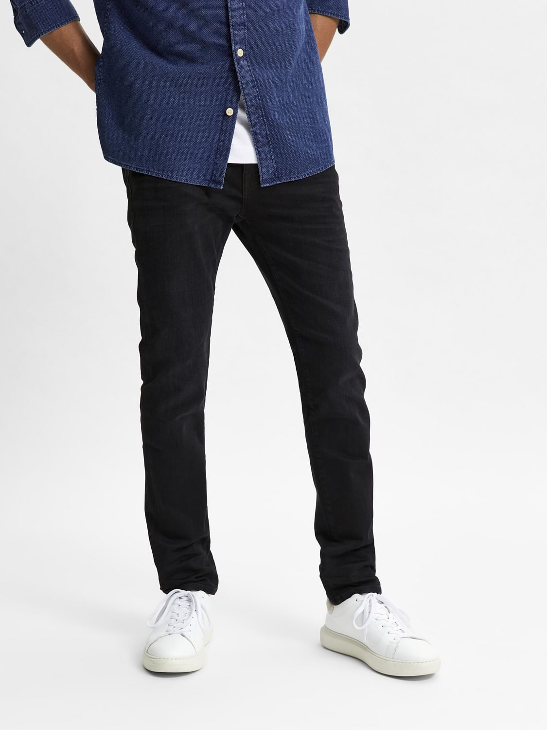 Black Organic Cotton Leon Slim Jeans