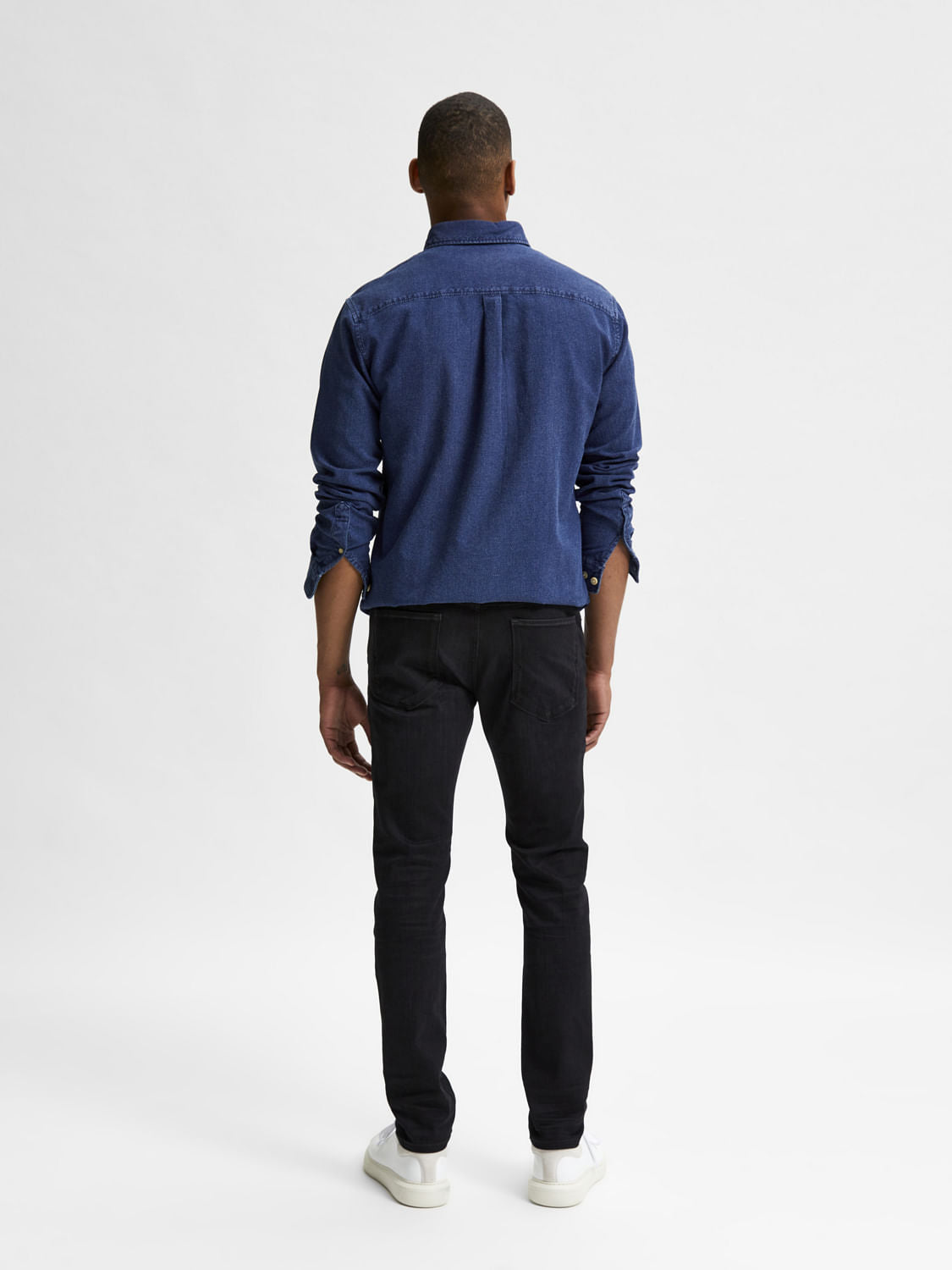 Black Organic Cotton Leon Slim Jeans