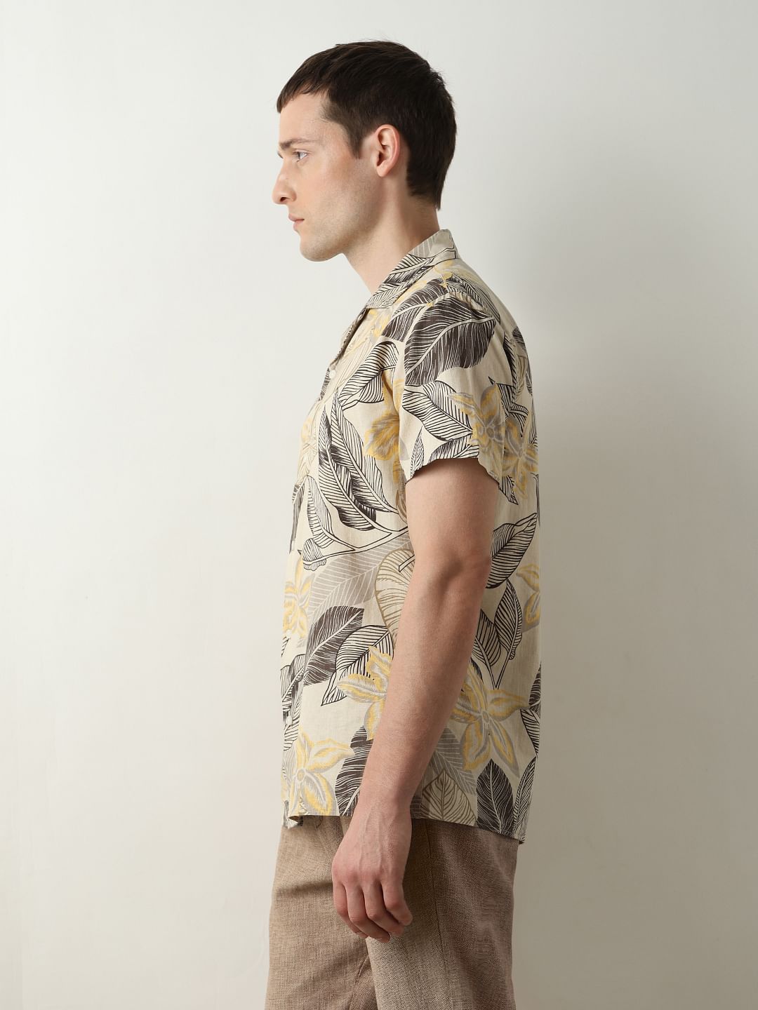 Beige Printed Cuban Collar Short Sleeves Shirt