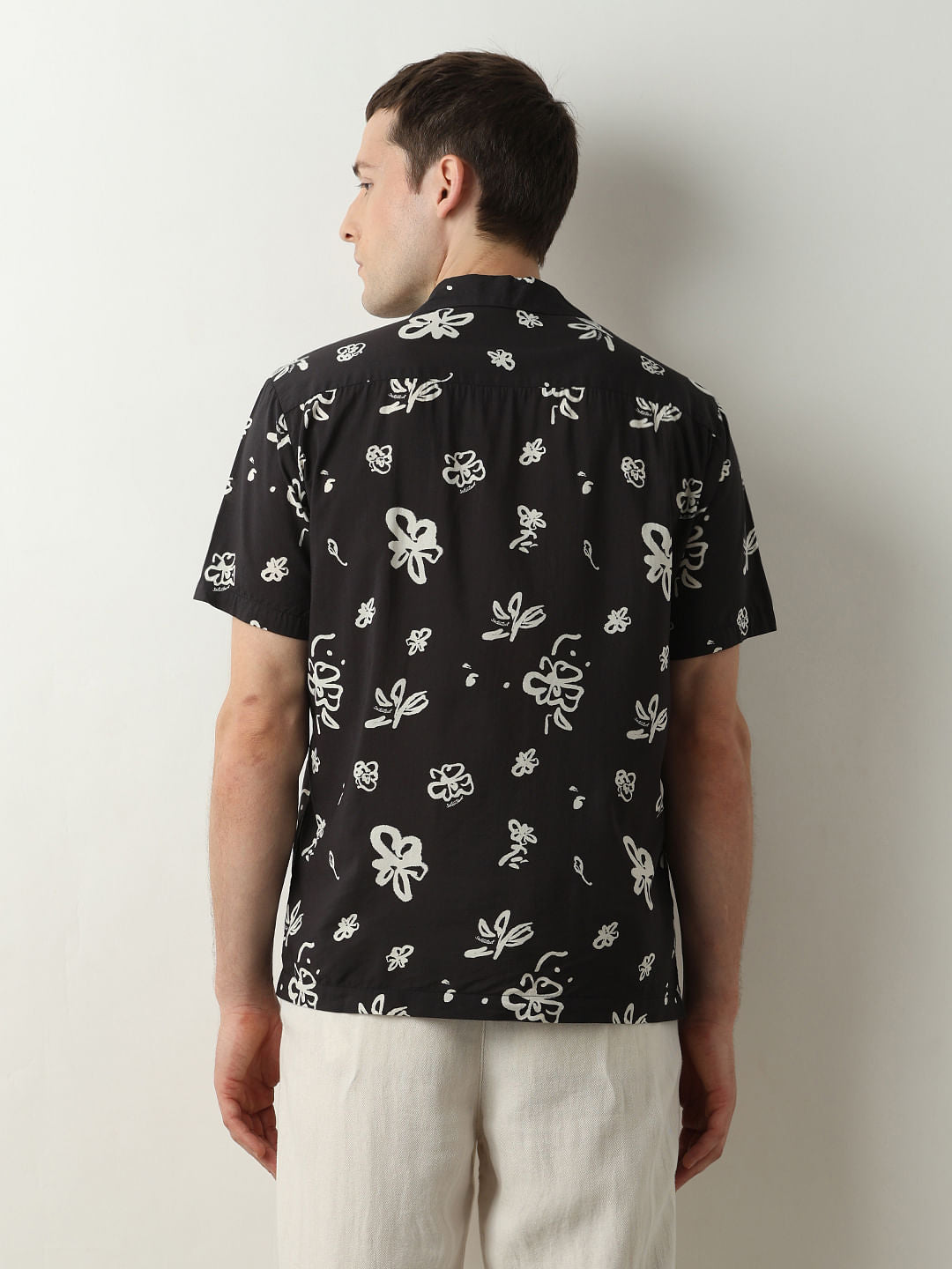 Black Printed Cuban Collar Short Sleeves Shirt
