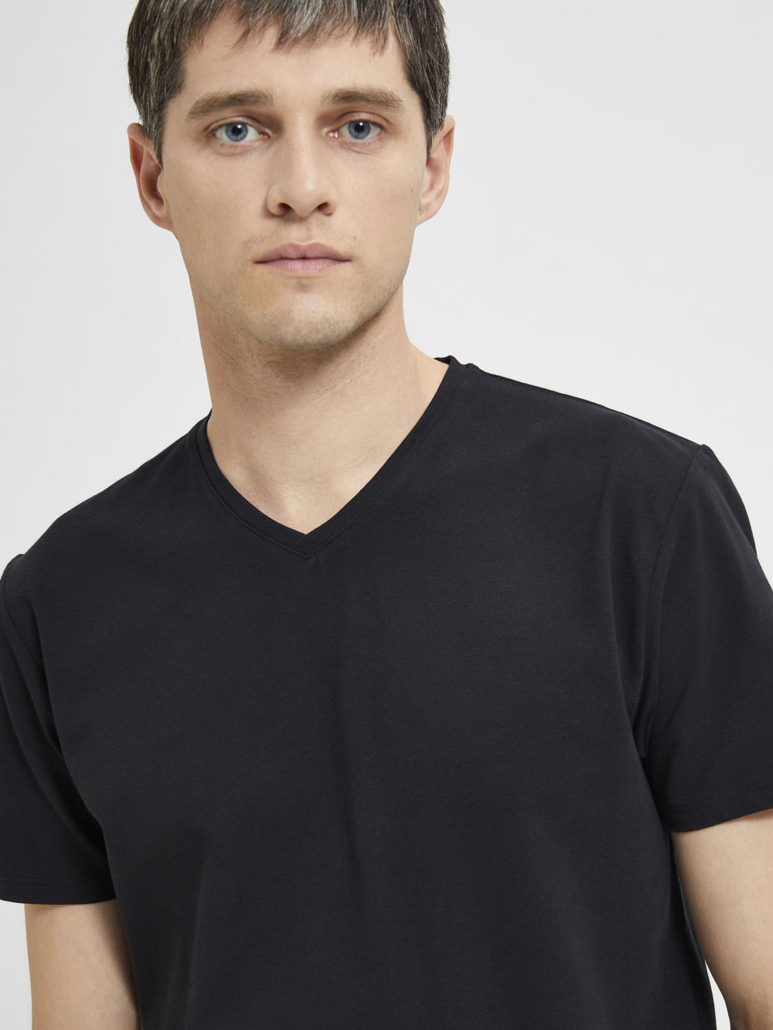 Black Organic Cotton V-Neck T-shirt
