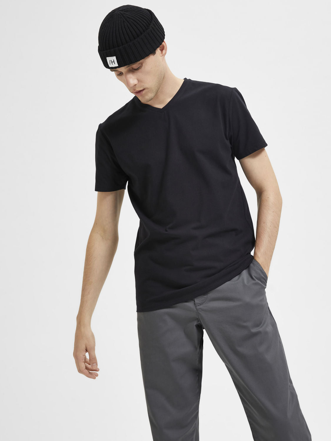 Black Organic Cotton V-Neck T-shirt