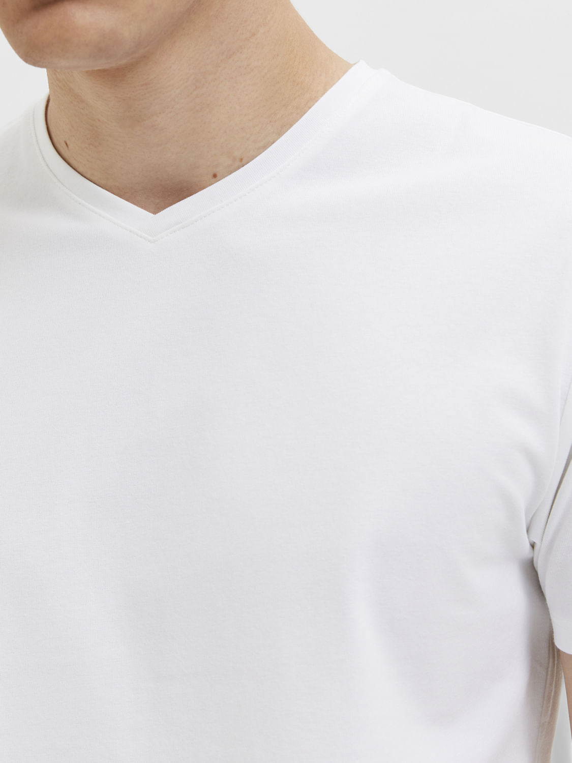 White Organic Cotton V-Neck T-shirt