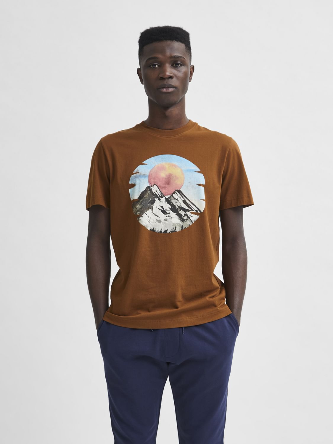 Brown Graphic Print Crew Neck T-Shirt