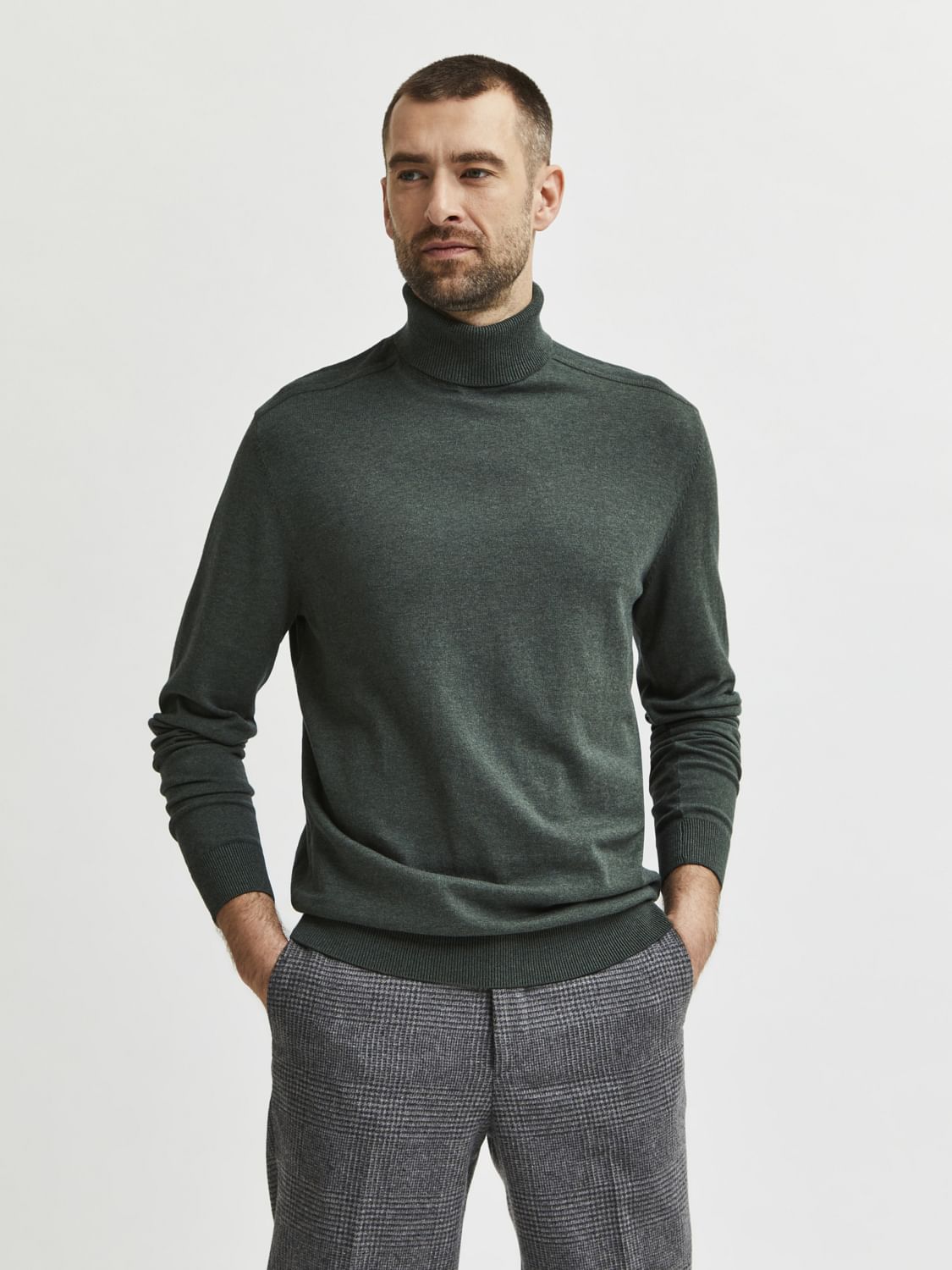 Green Turtleneck Pullover