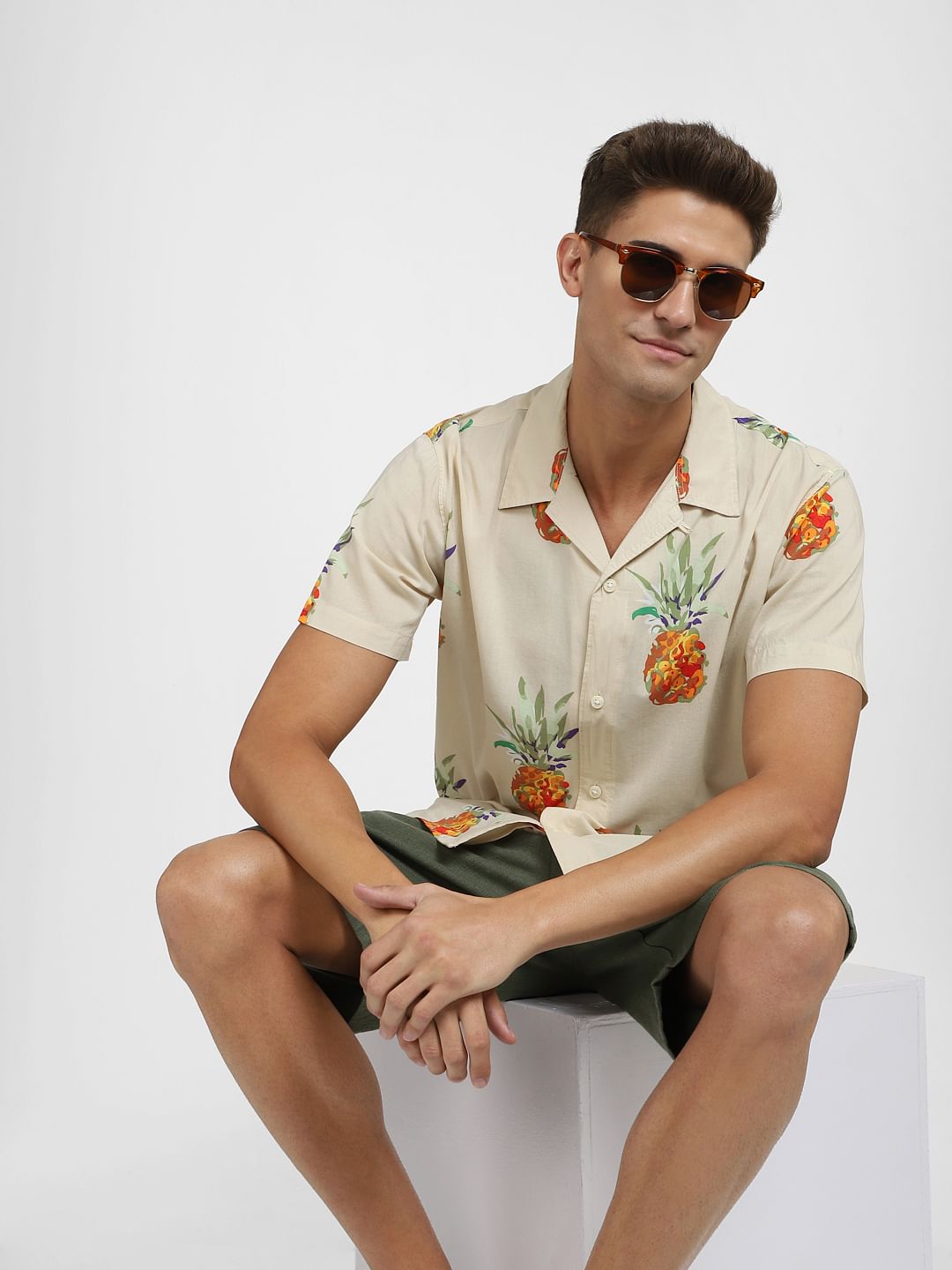 Beige All Over Print Short Sleeves Shirt