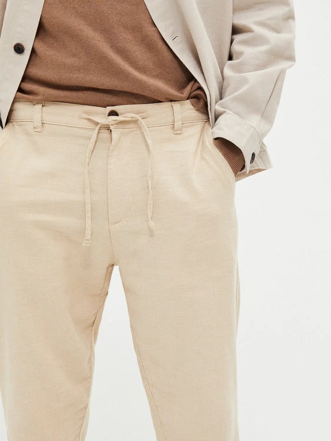 Brown Mid Rise Linen Pants