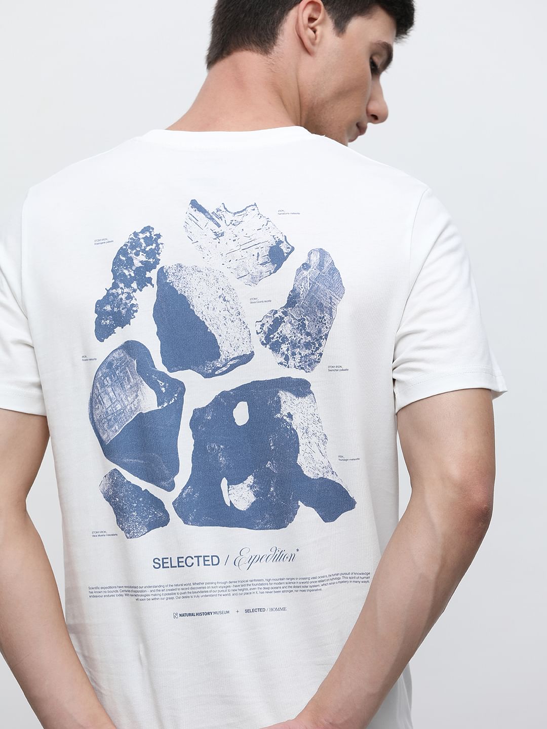 White Graphic Print T-shirt