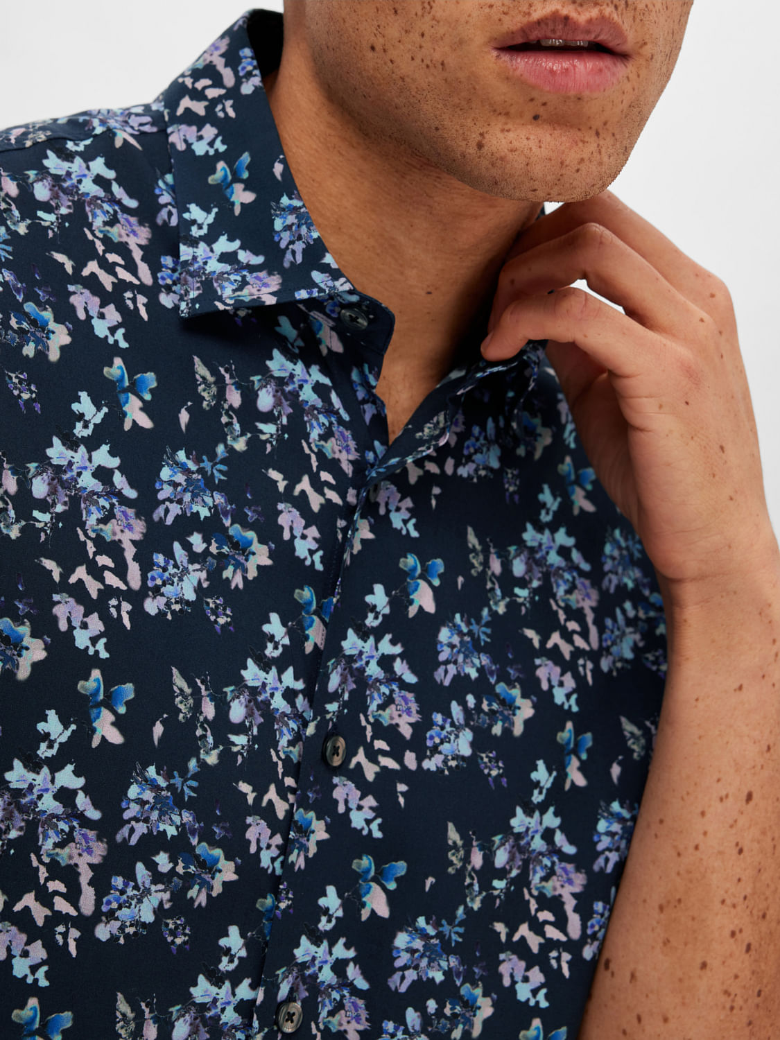 Dark Blue Floral Short Sleeves Shirt