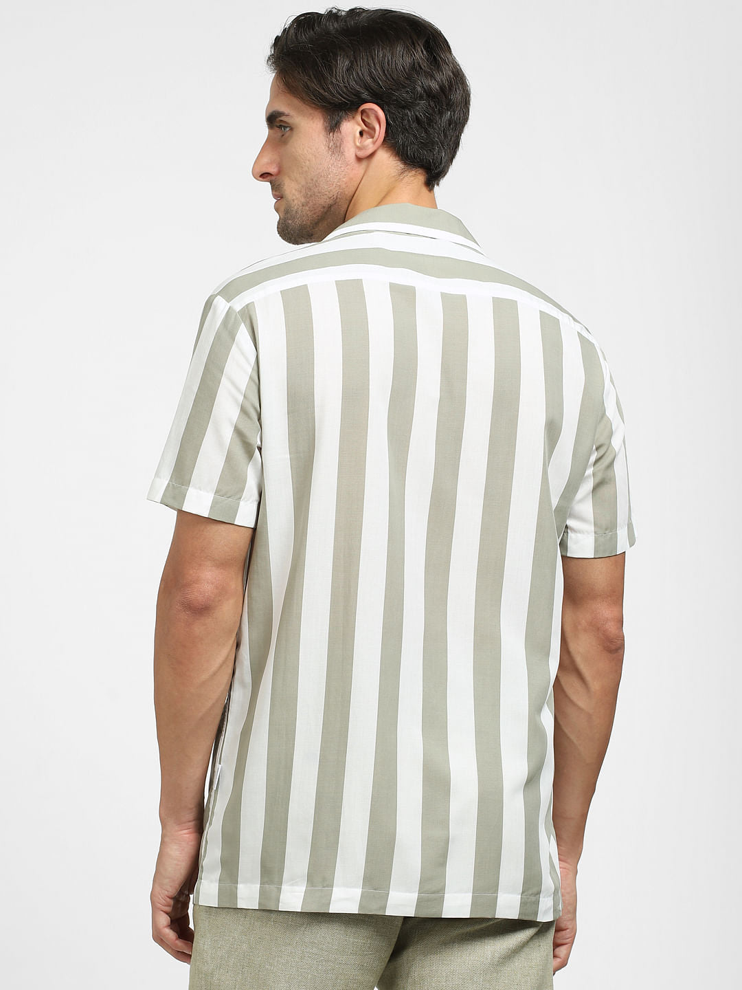 White Striped Cuban Collar Short Sleeves Shirt
