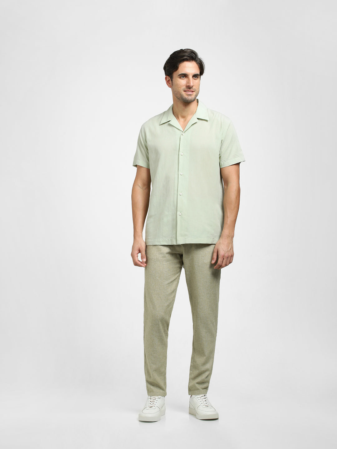 Light Green Cuban Collar Short Sleeves Shirt
