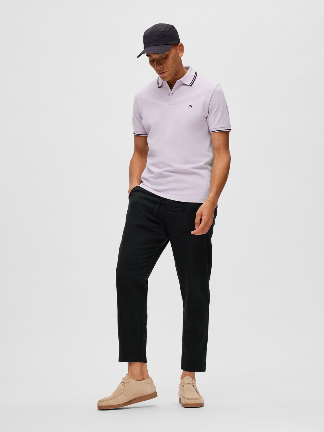 Black Mid Rise Linen Pants