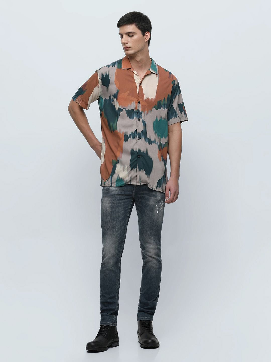 Blue Mid Rise Distressed Slim Fit Jeans