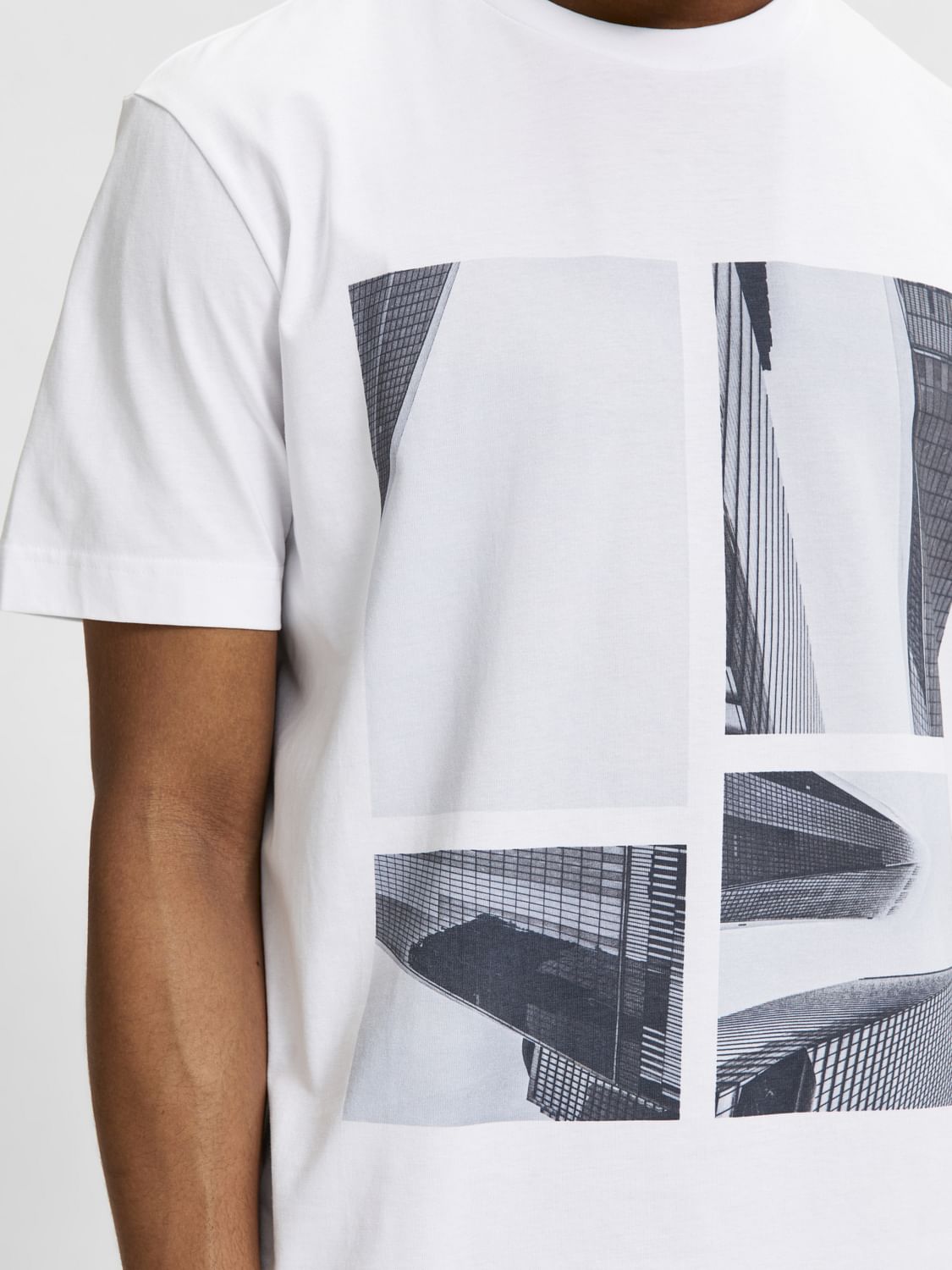 White Graphic Print Crew Neck T-Shirt