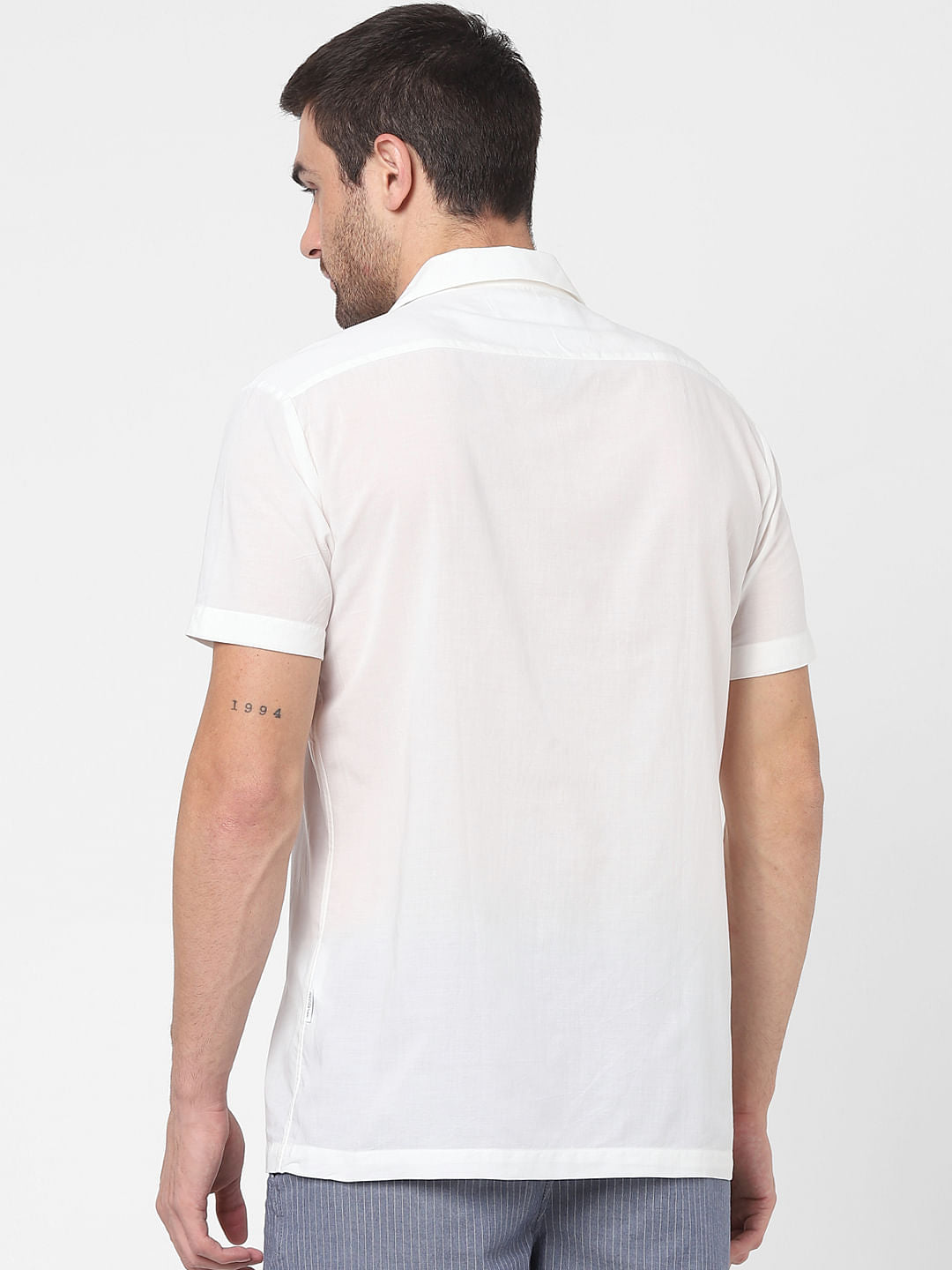 White Striped Cuban Collar Short Sleeves Shirt