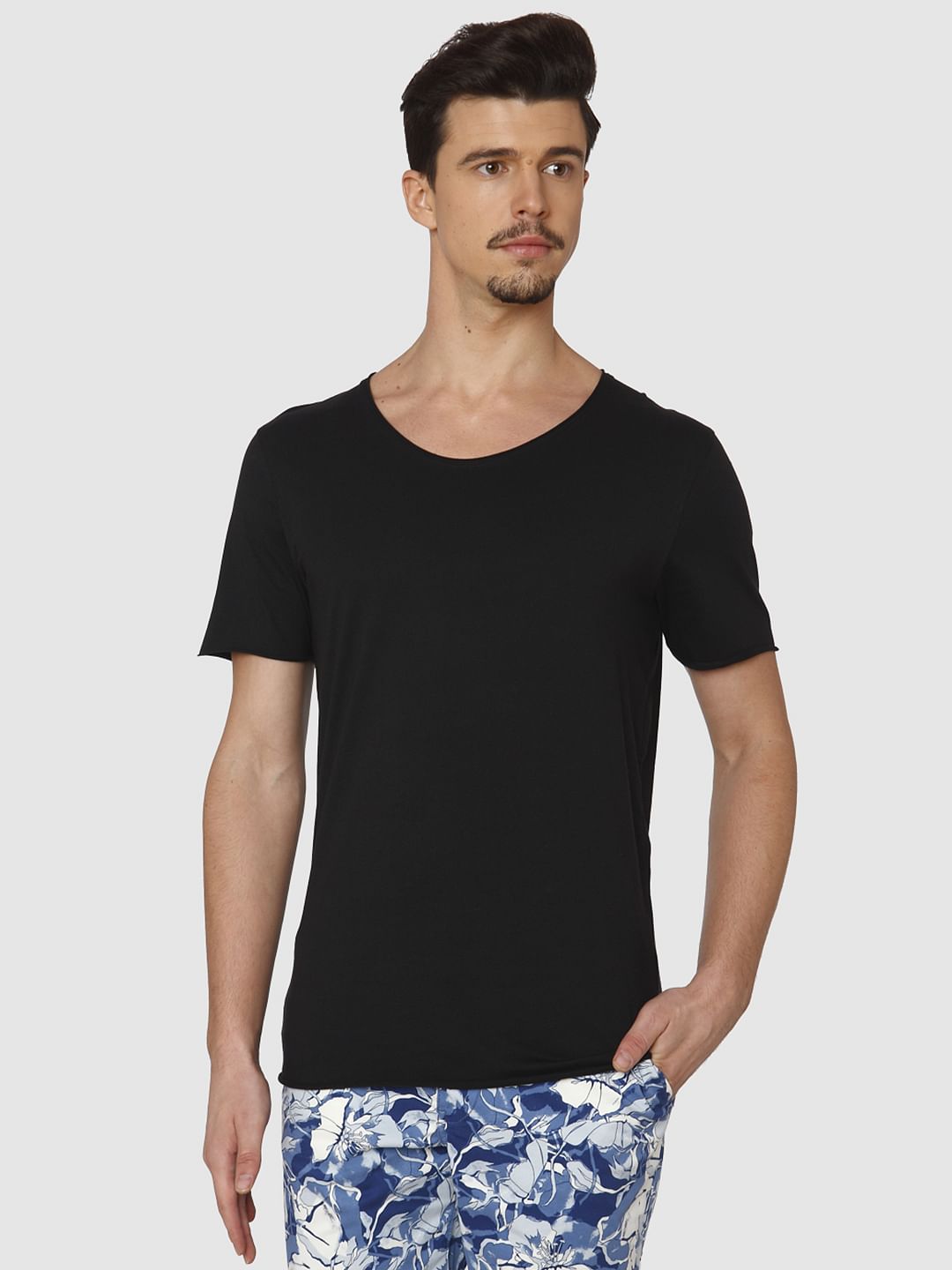 Black Raw Edge Crew Neck T-Shirt