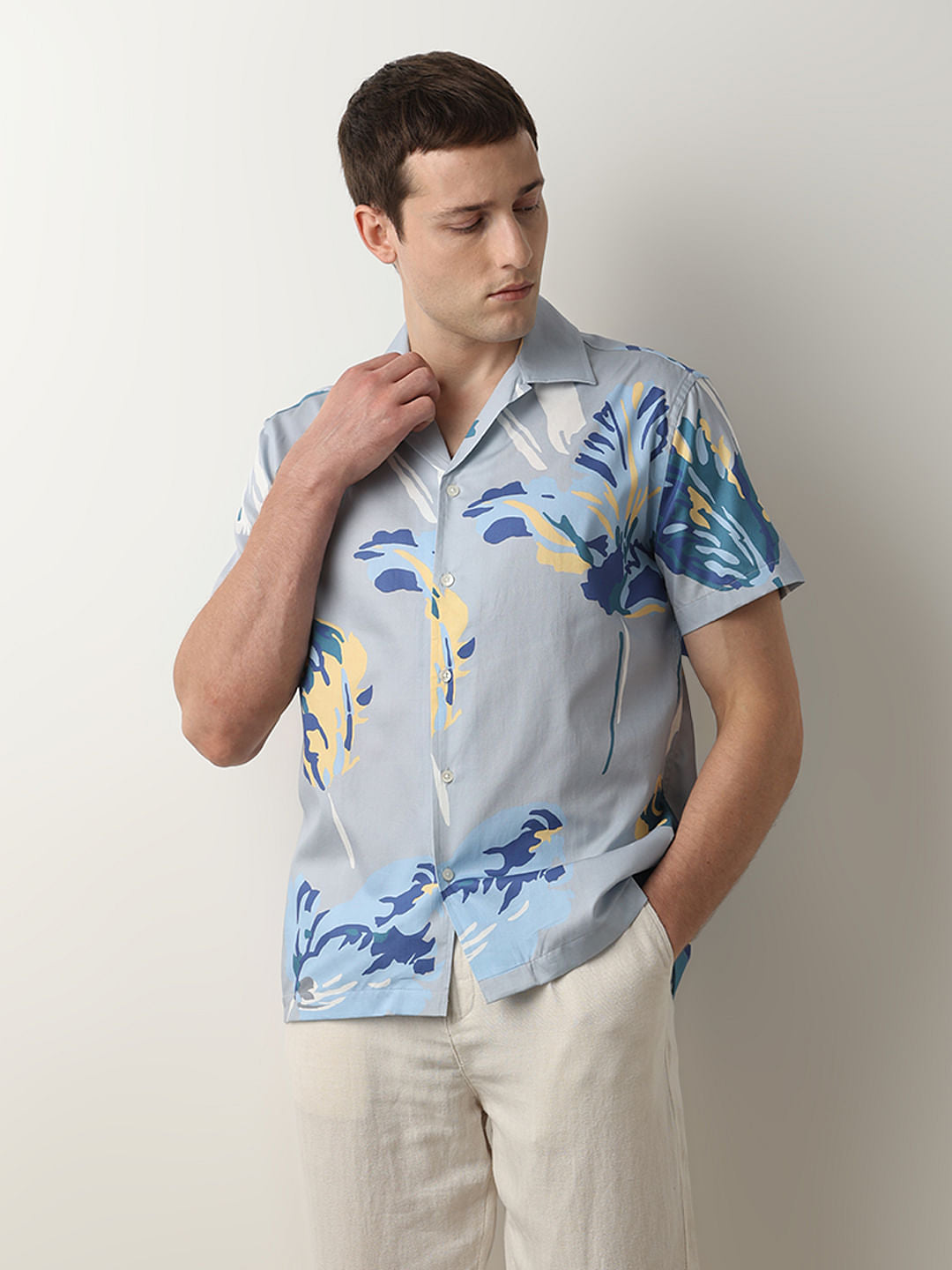 Blue Floral Cuban Collar Short Sleeves Shirt