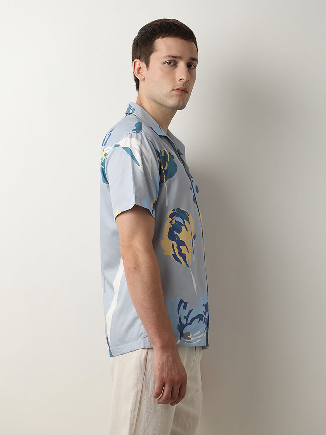 Blue Floral Cuban Collar Short Sleeves Shirt