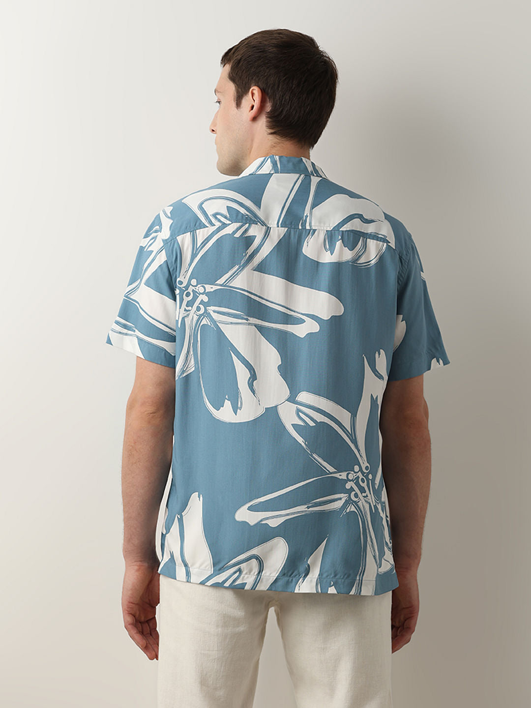 Blue Floral Cuban Collar Short Sleeves Shirt