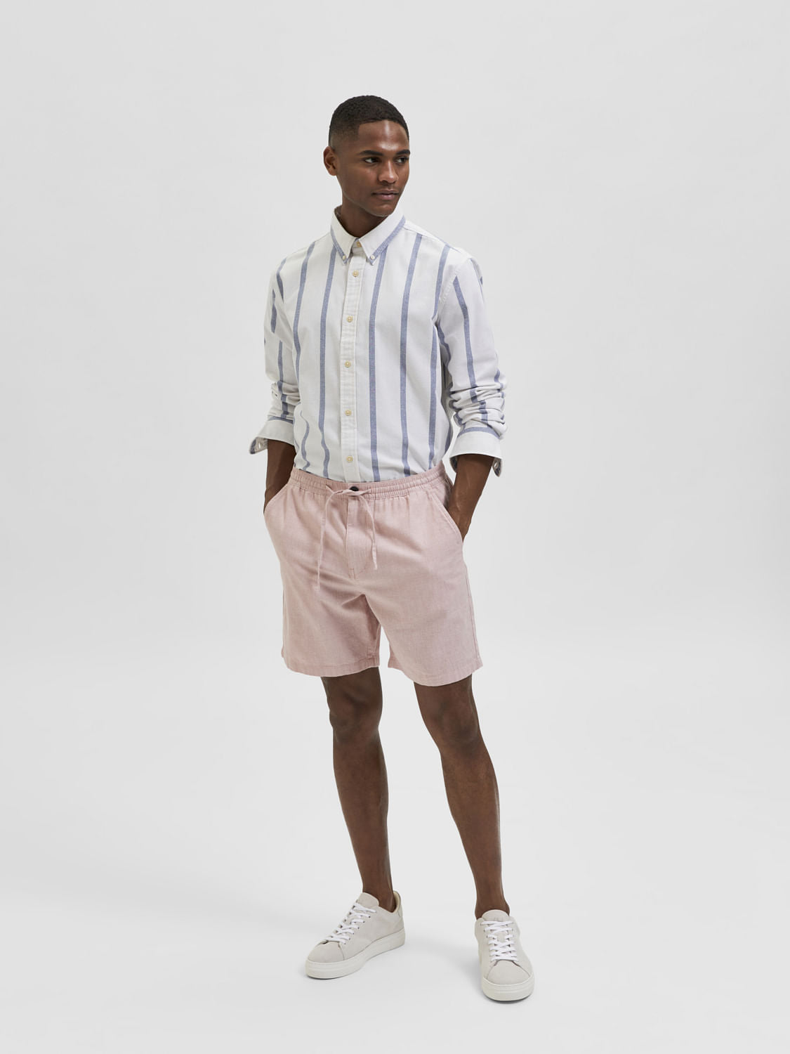 Blue Mid Rise Cotton & Linen Shorts