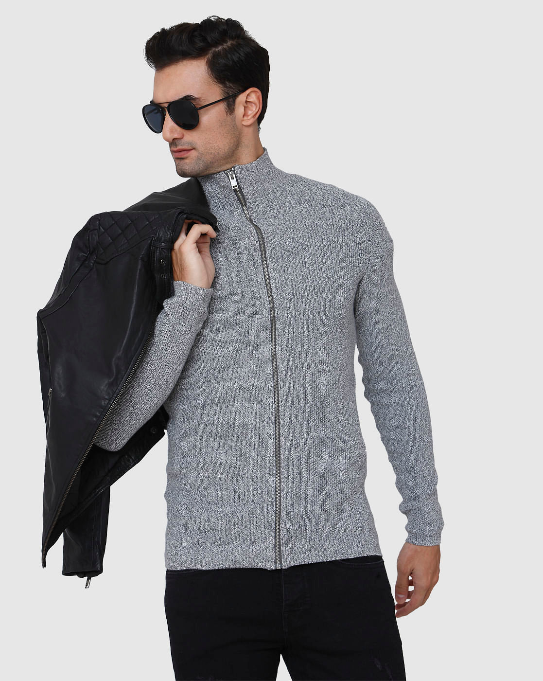 Grey Pullover