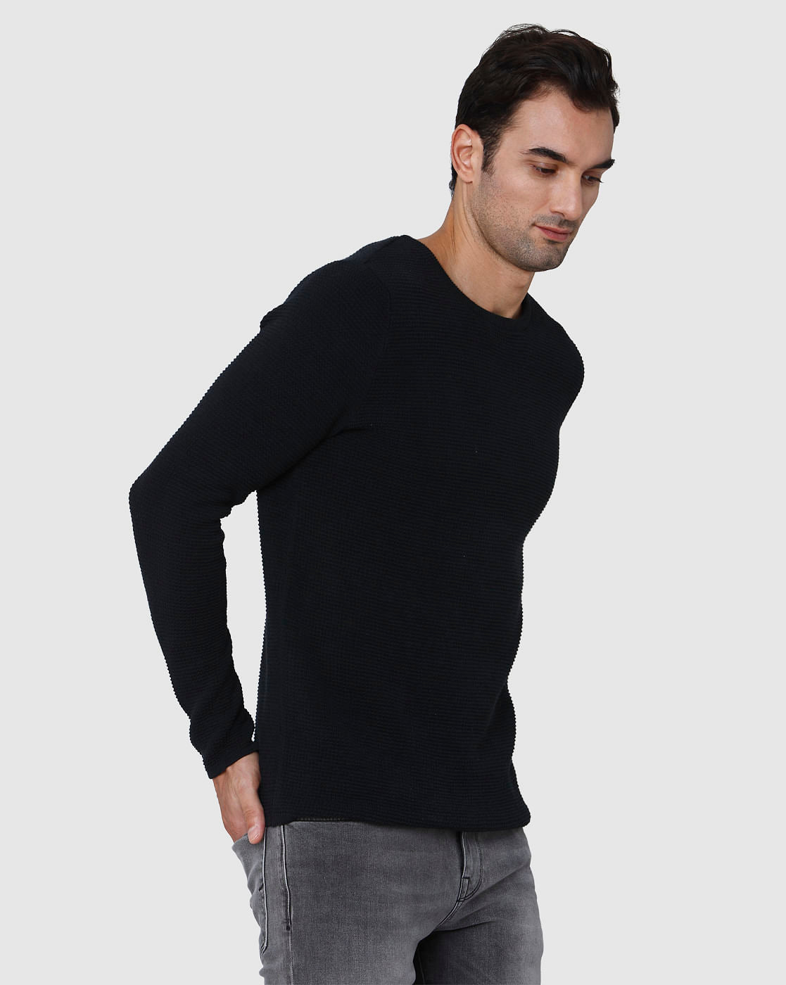 Black Pullover