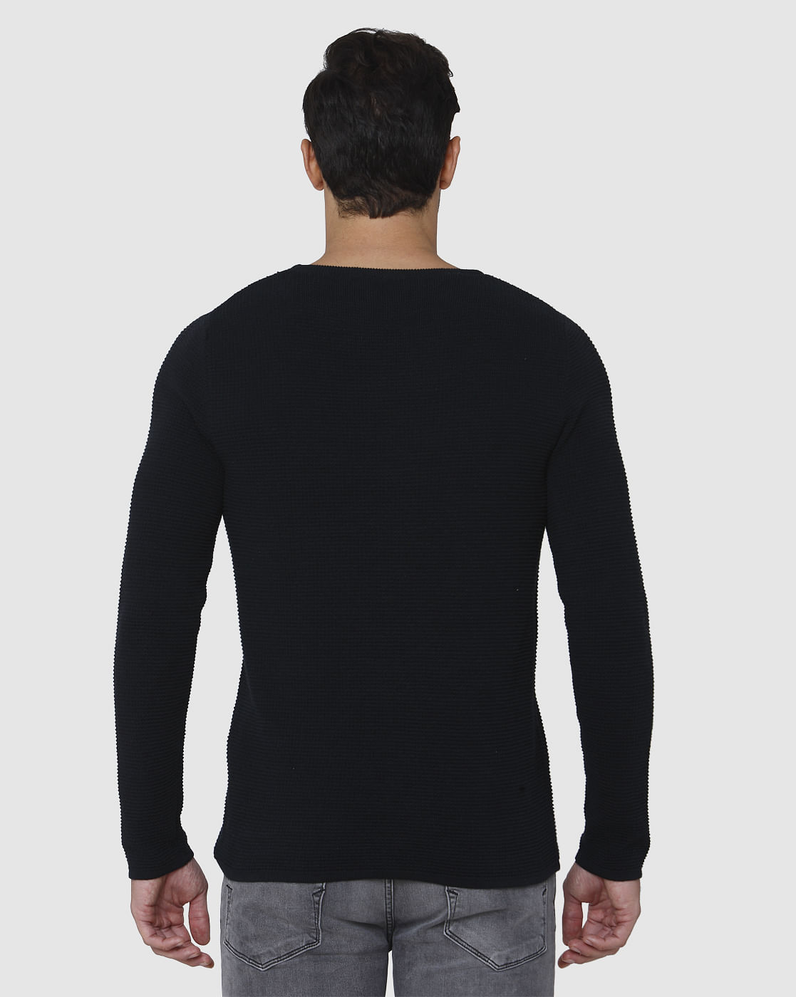 Black Pullover