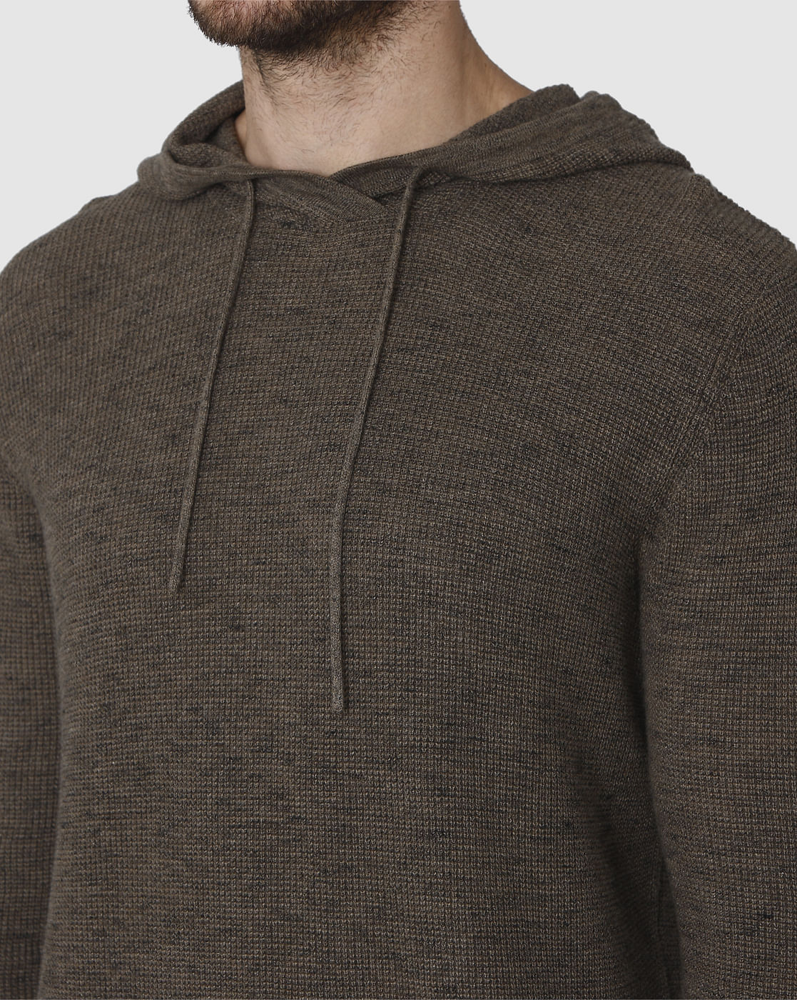 Brown Pullover