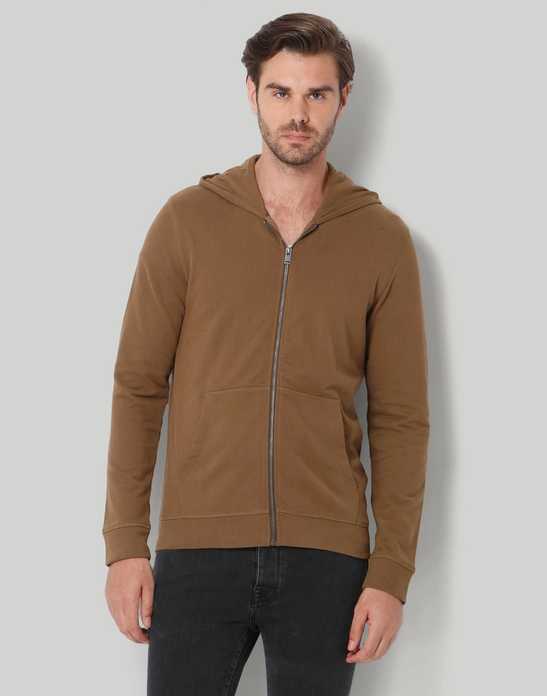 Brown Pullover