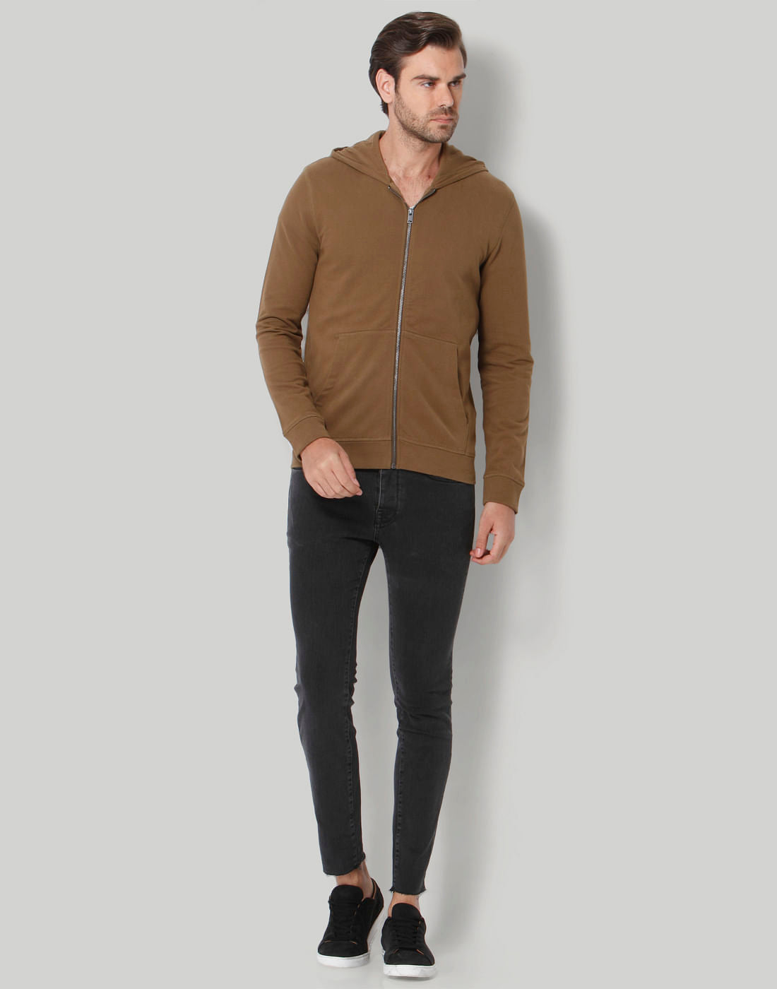 Brown Pullover