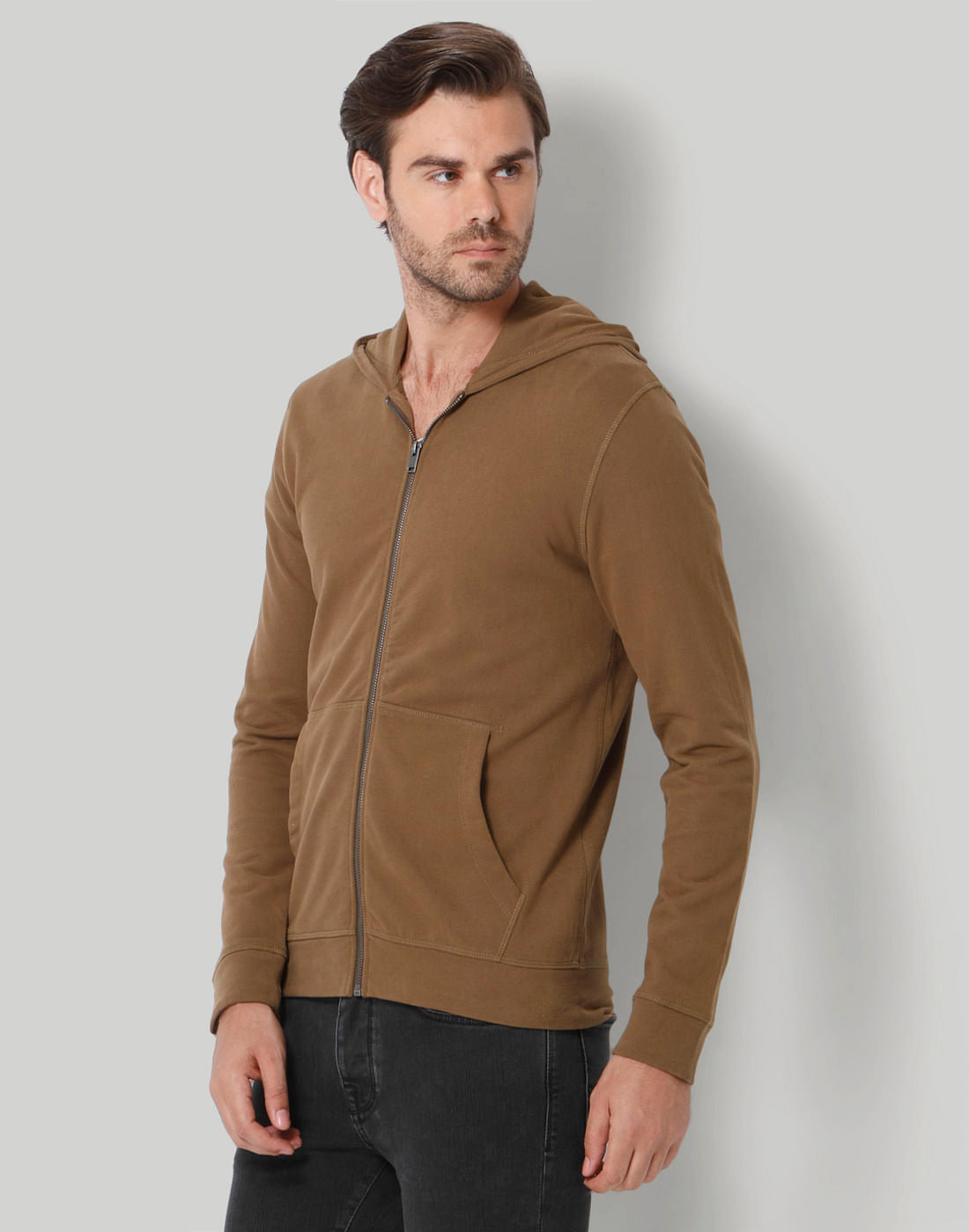 Brown Pullover