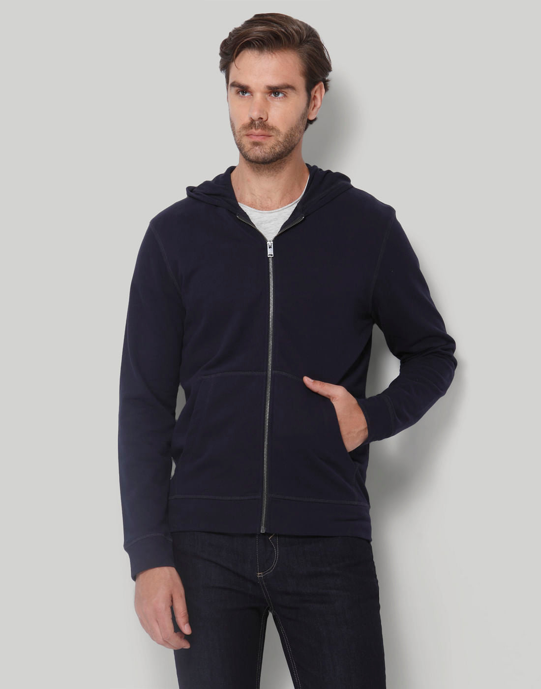 Blue Pullover