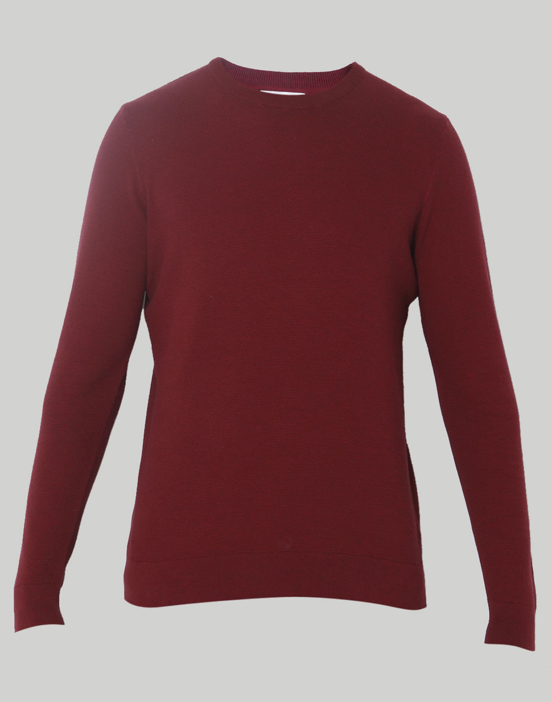 Red Pullover