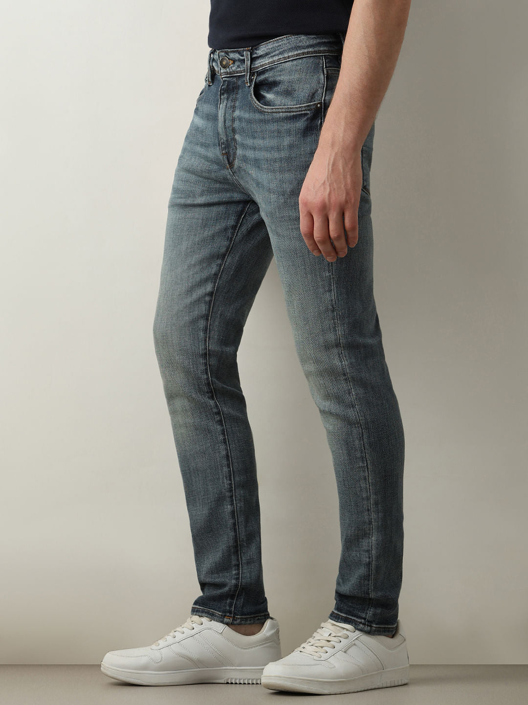 Blue Mid Rise Leon Slim Fit Jeans