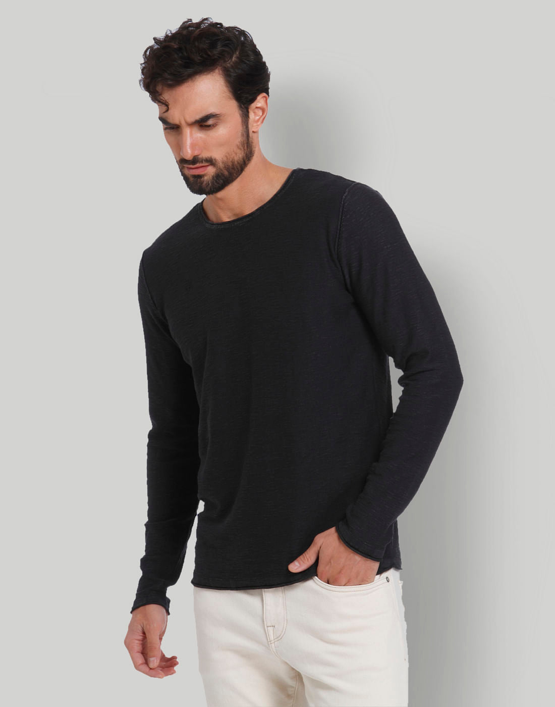 Black Pullover