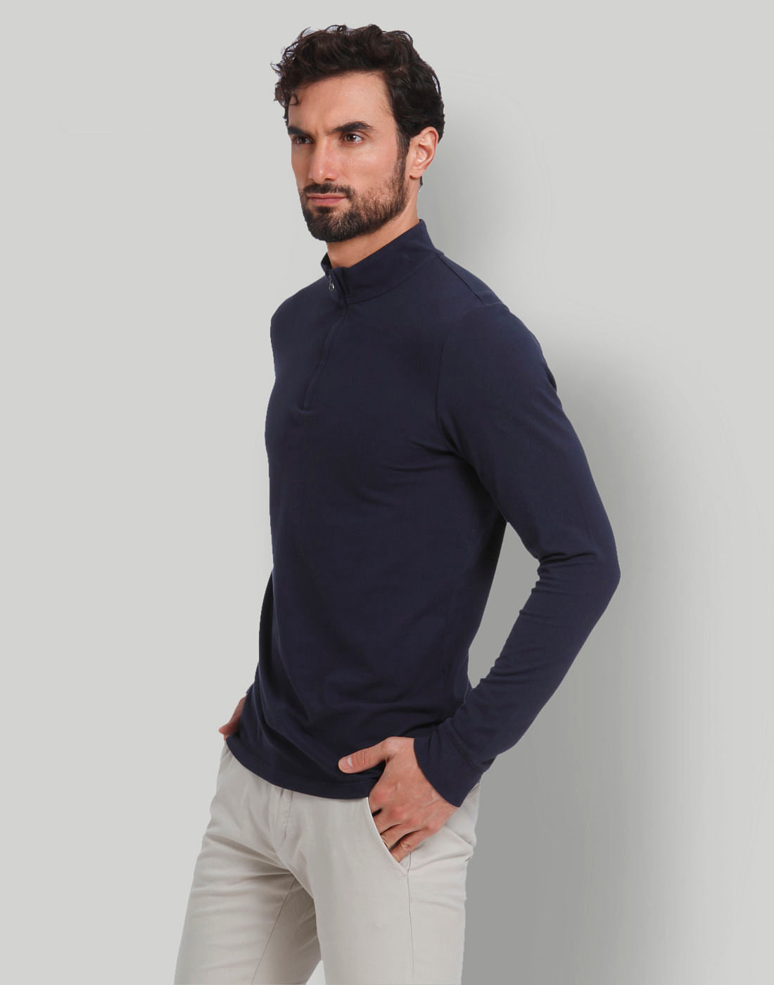 Blue Pullover
