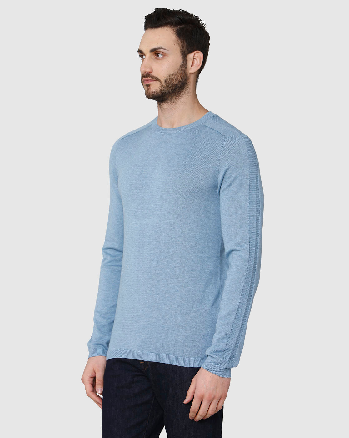 Blue Pullover