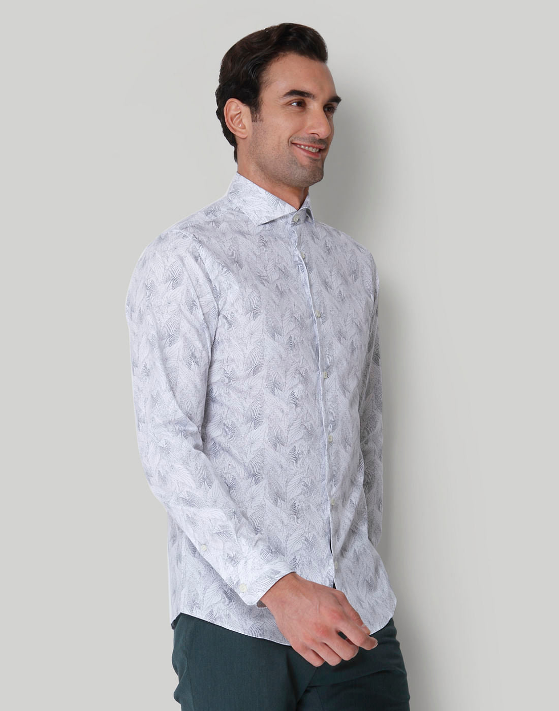 White floral print Full Sleeves Shirt