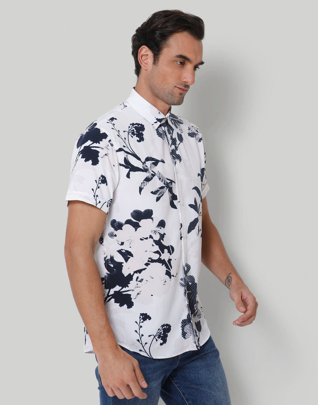 White Floral Print Short Sleeves Shirt