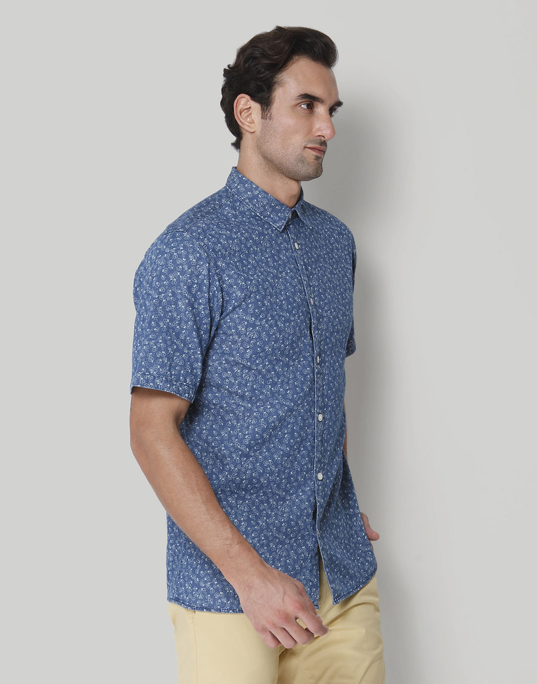 Blue Printed Short Sleeves Shirt