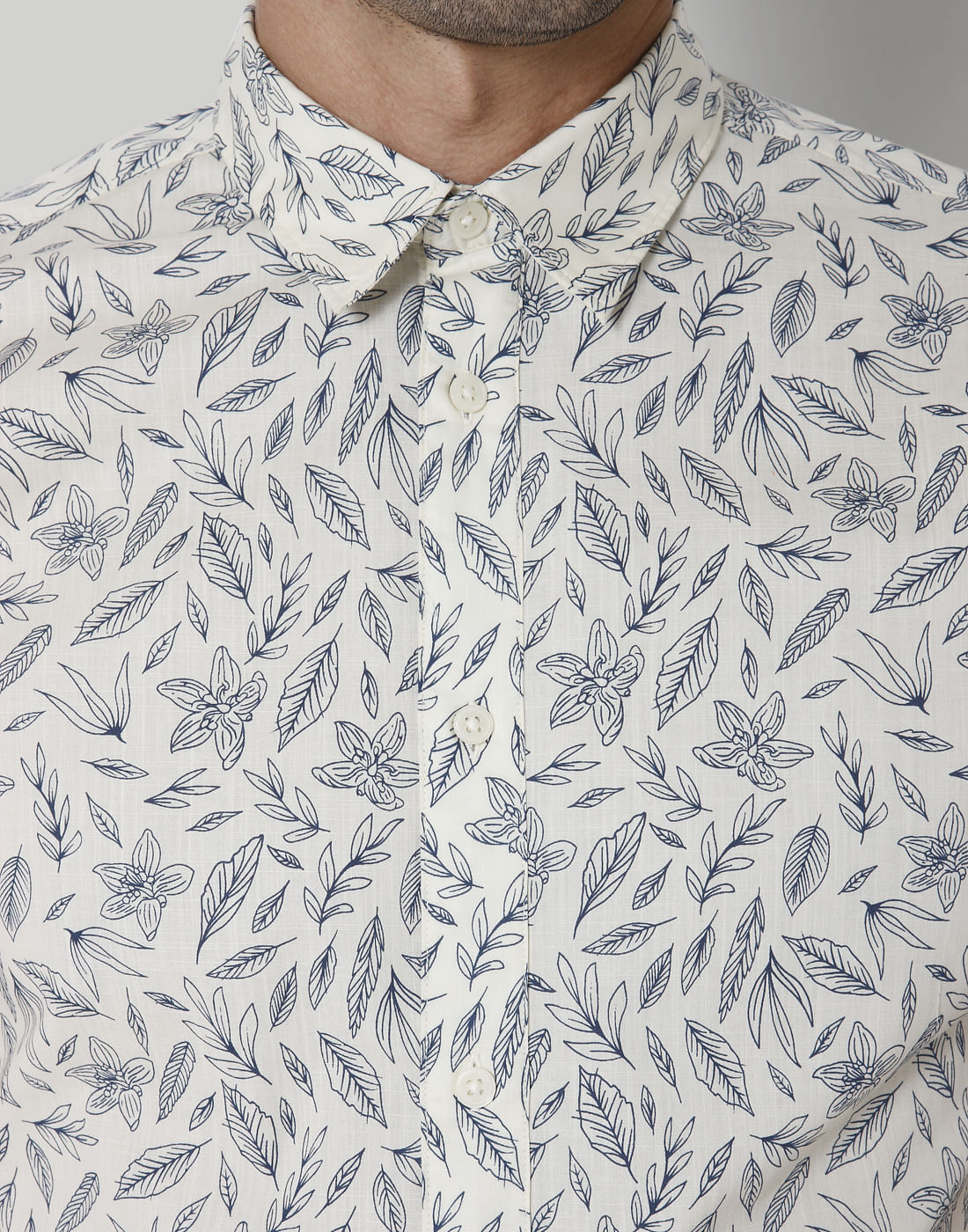 White Floral Print Short Sleeves Shirt