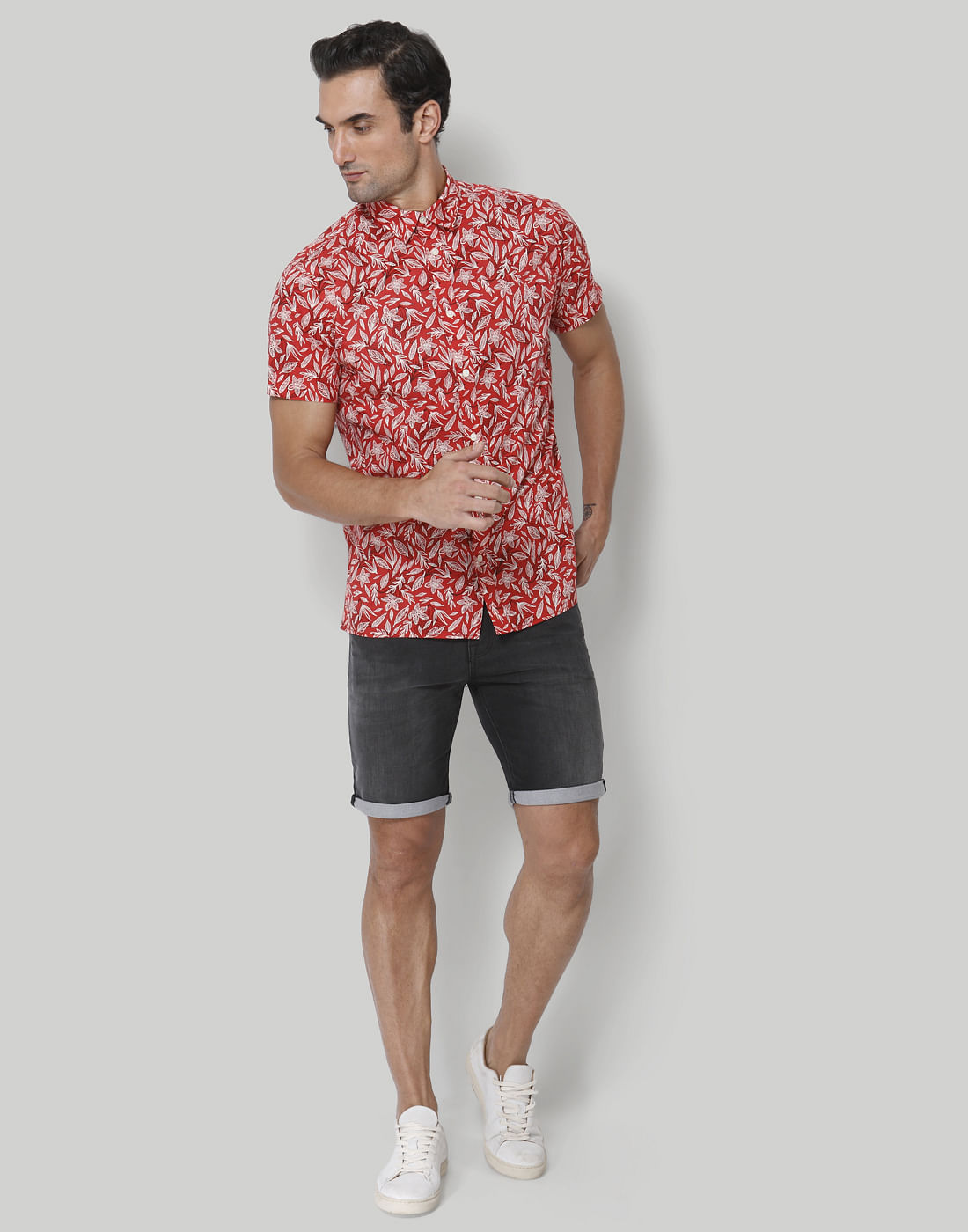 Red Floral Print Short Sleeves Shirt