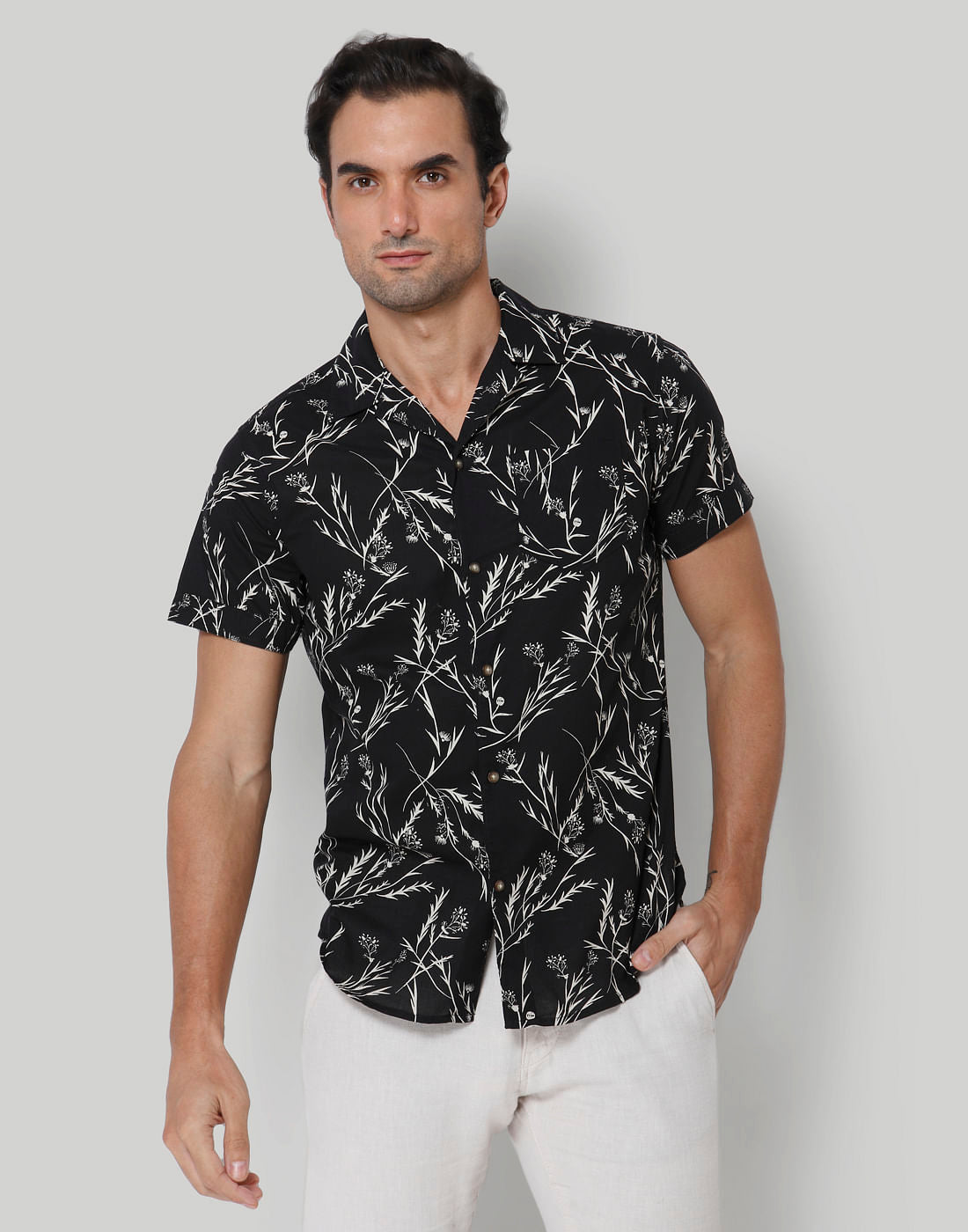 Black Floral Print Short Sleeves Shirt