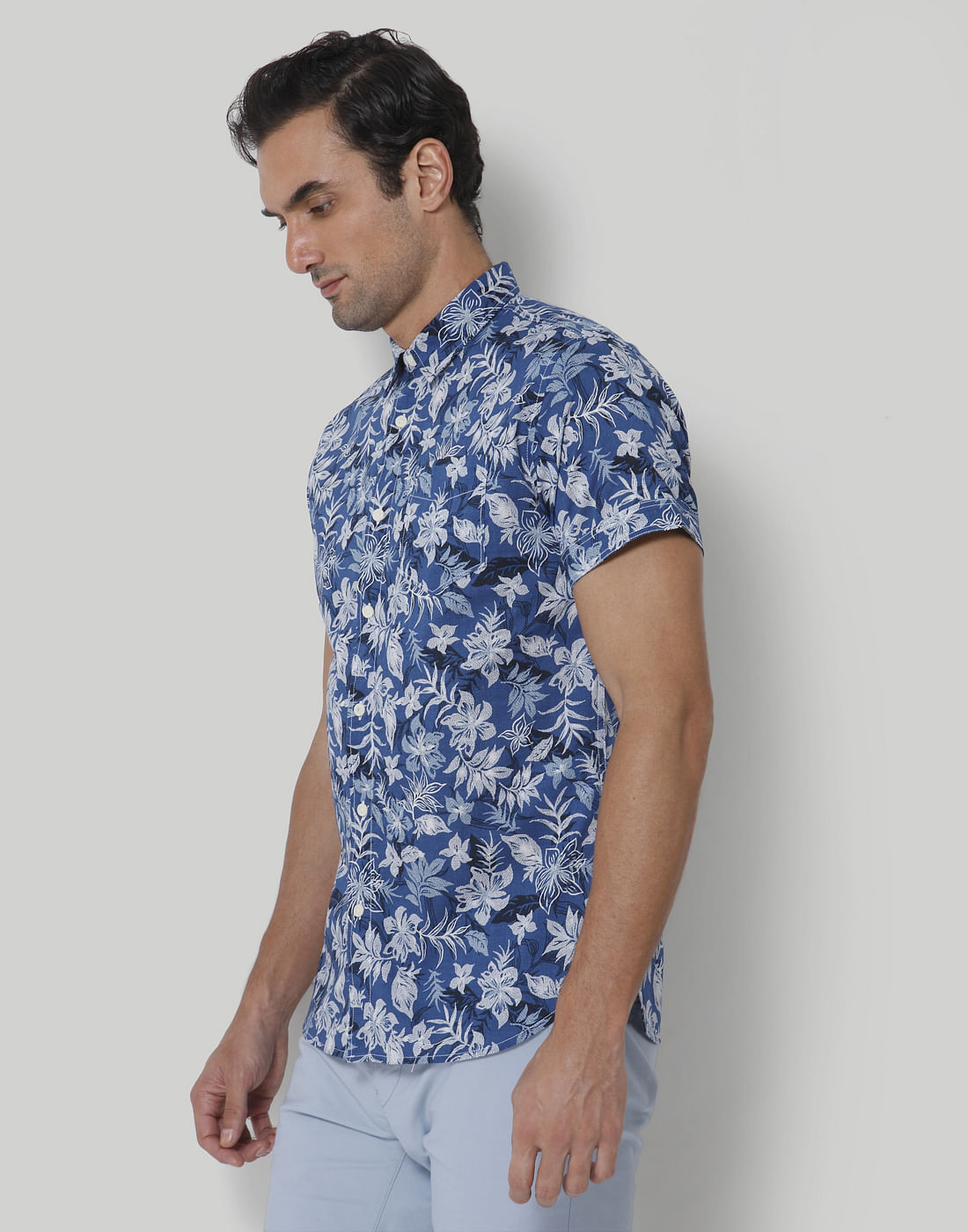 Blue Floral Print Short Sleeves Shirt