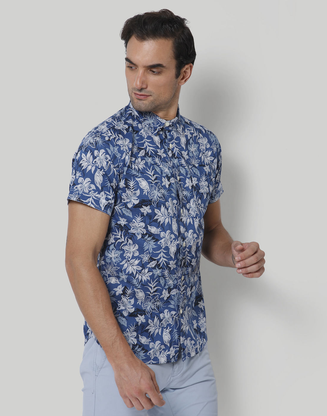 Blue Floral Print Short Sleeves Shirt