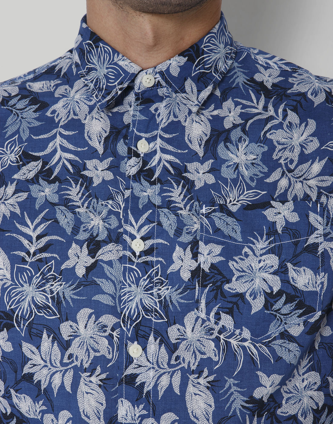 Blue Floral Print Short Sleeves Shirt